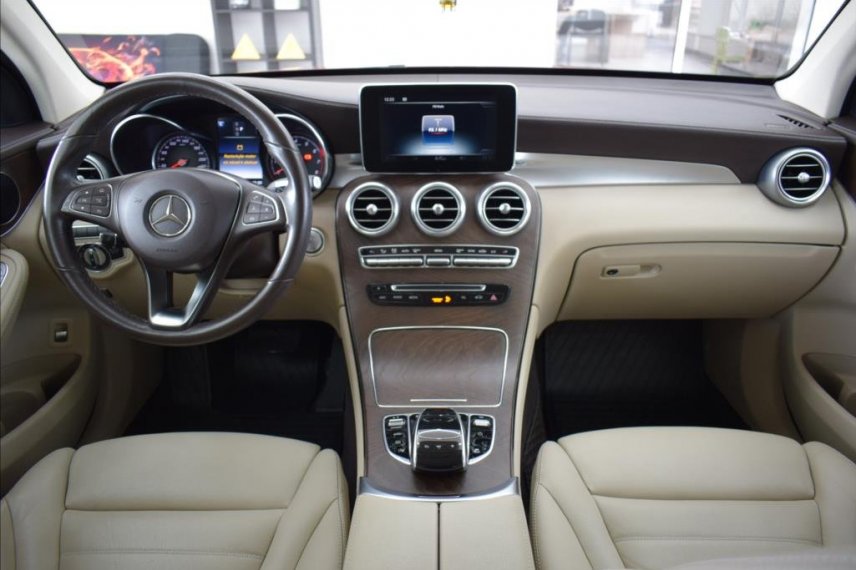 Mercedes-Benz GLC galerie