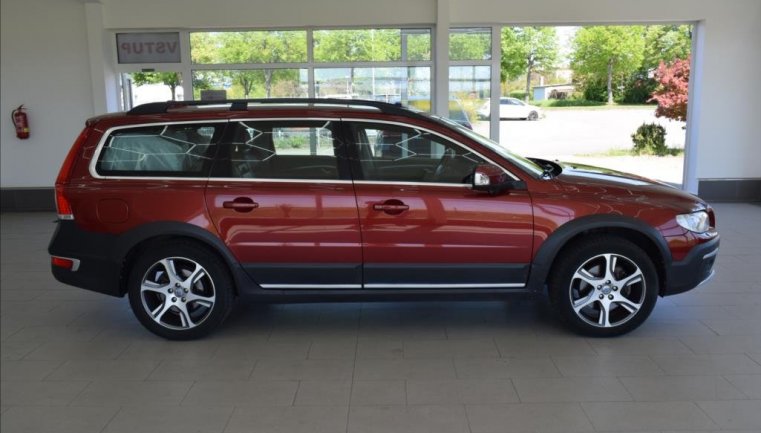 Volvo XC70