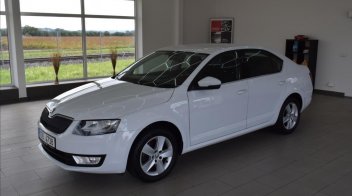 Škoda Octavia 1,4 TSI, tažné,digiklima,